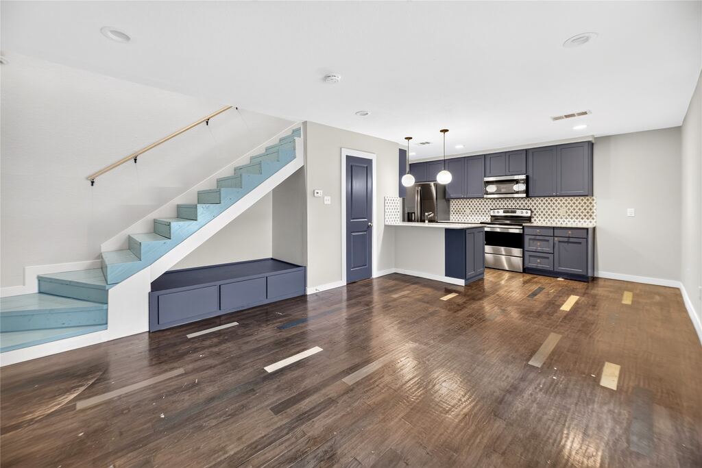 12834 Midway Road 2109, Dallas, TX 75244 — photo 1
