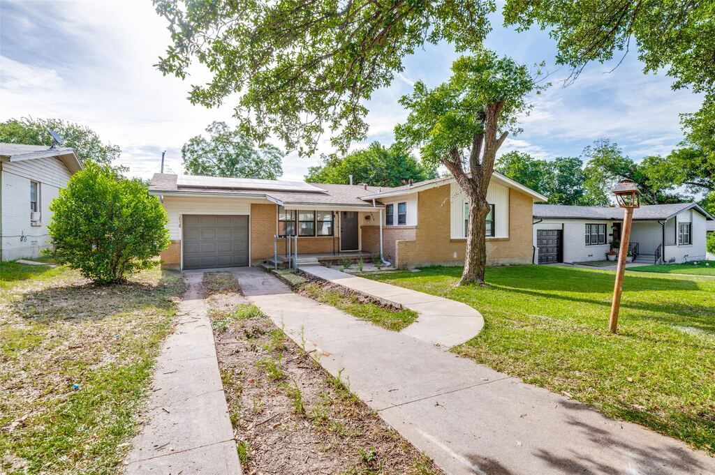3910 Vanette Lane, Dallas, TX 75216 — photo 1