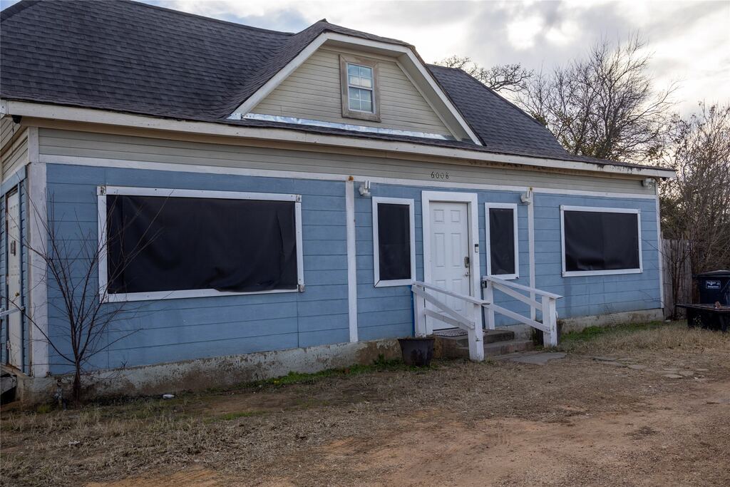 6008 Eastland Street, Fort Worth, TX 76119 — photo 1