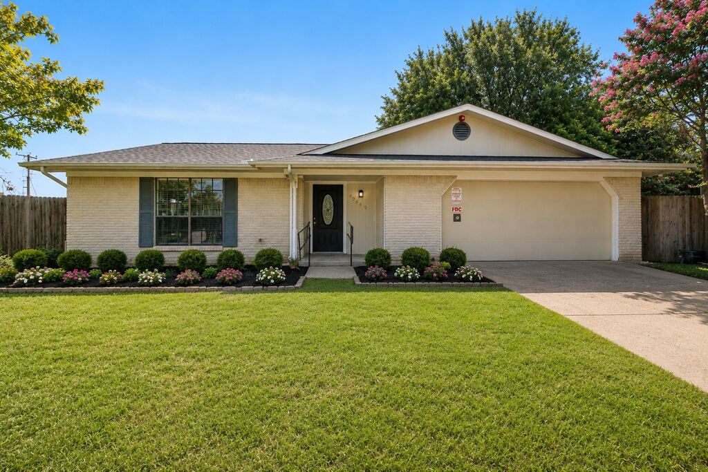 6901 Wicks Trail, Fort Worth, TX 76133 — photo 1