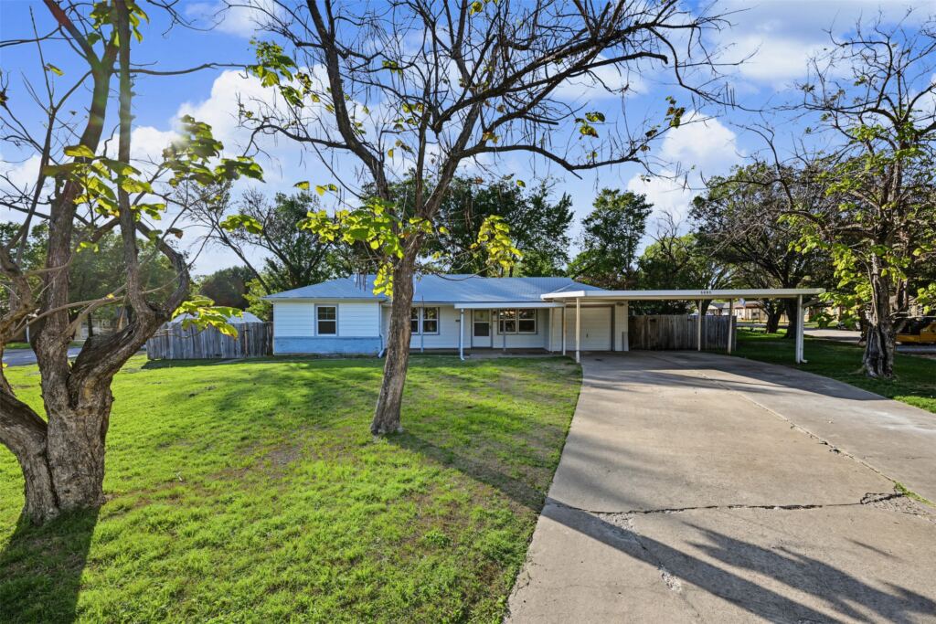 5205 Roxie Street, Haltom City, TX 76117 — photo 1
