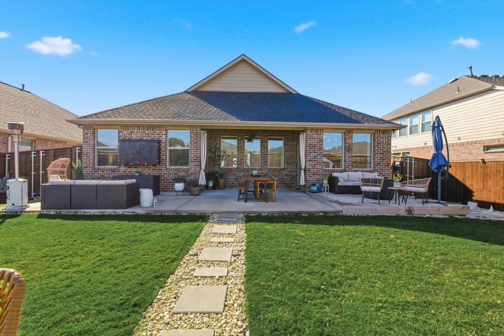 3105 Kaufman Court