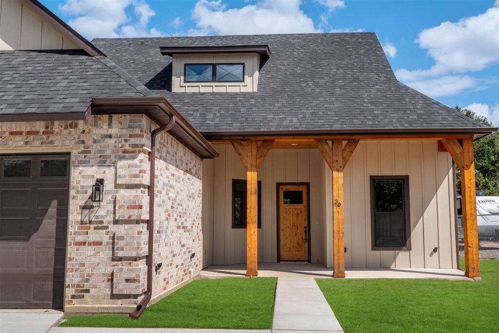 30 Rainbow Drive, Star Harbor, TX 75148 — photo 1