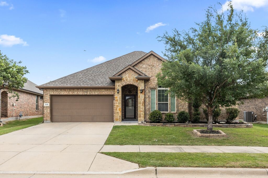 328 Running water Trail, Fort Worth, TX 76131 — photo 1