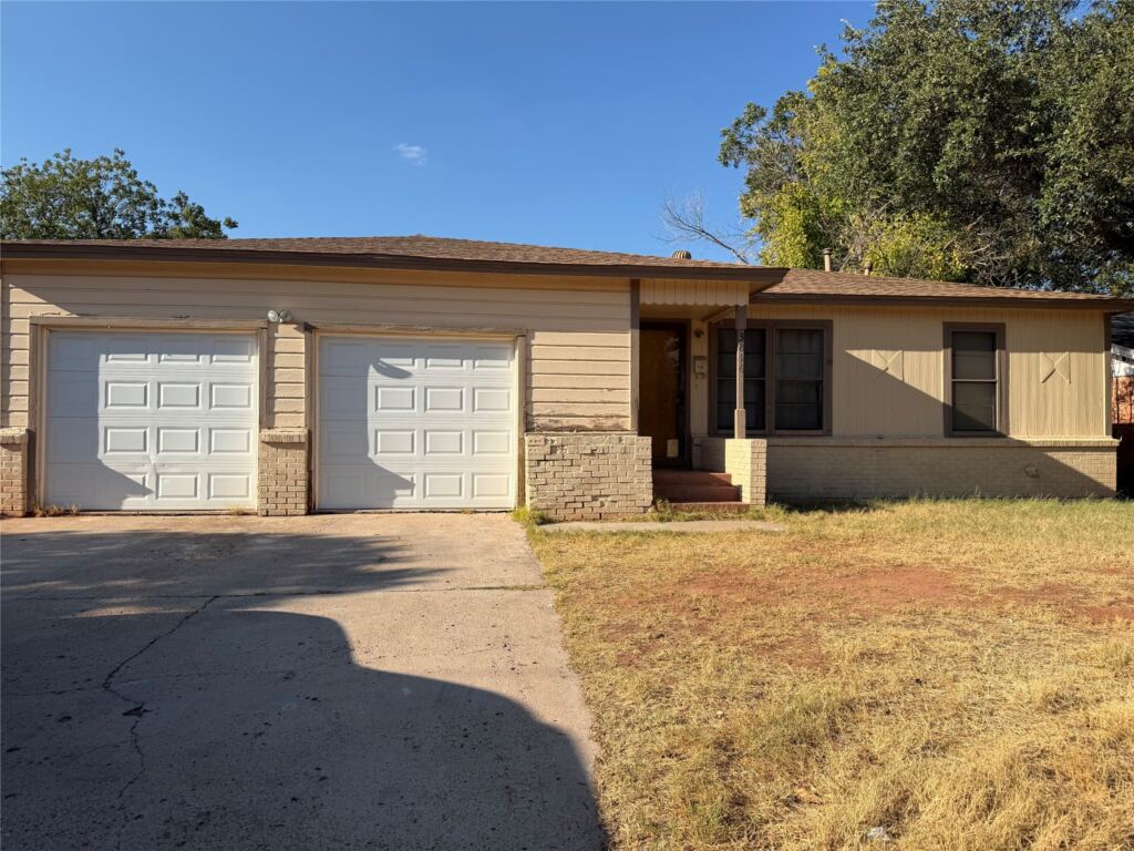 3816 N 10th Street