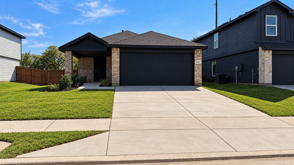 4117 WOODHILL BEND Drive, Fort Worth, TX 76036 — photo 1