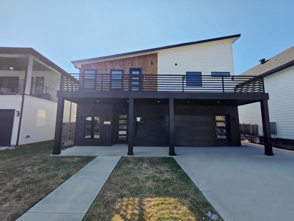 2623 Pennsylvania Avenue, Dallas, TX 75215 — photo 1