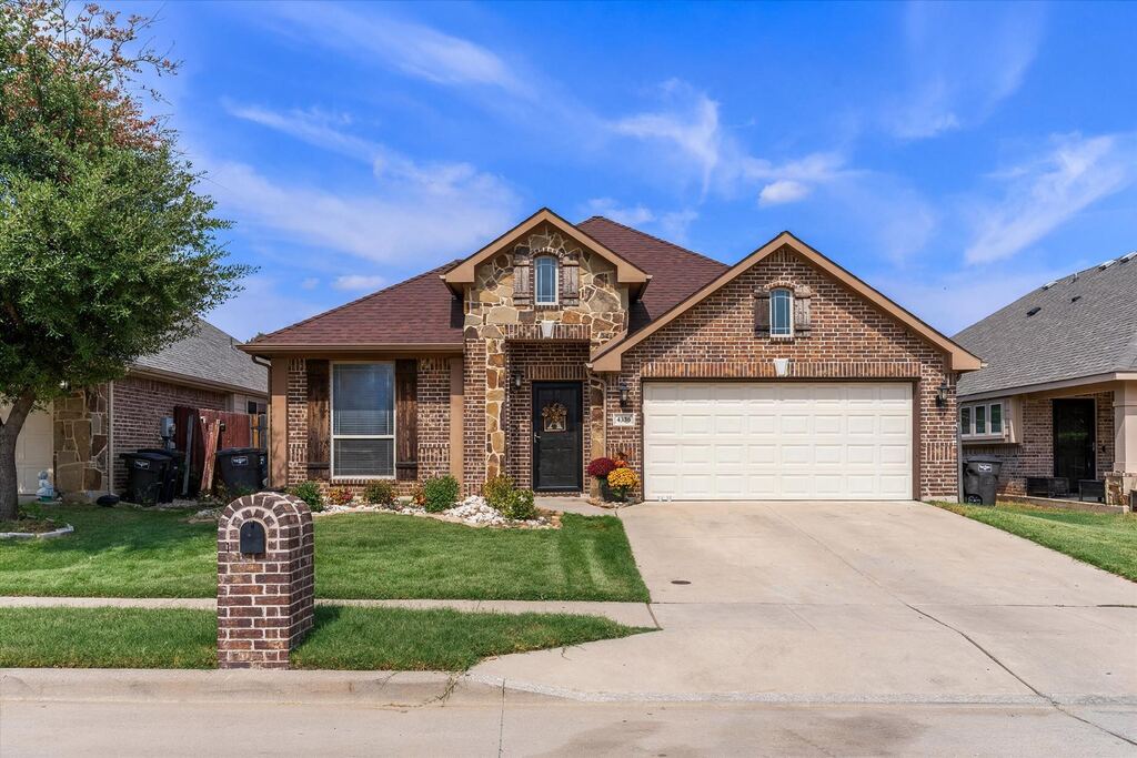 4336 Sweet Clover Lane, Fort Worth, TX 76036 — photo 1