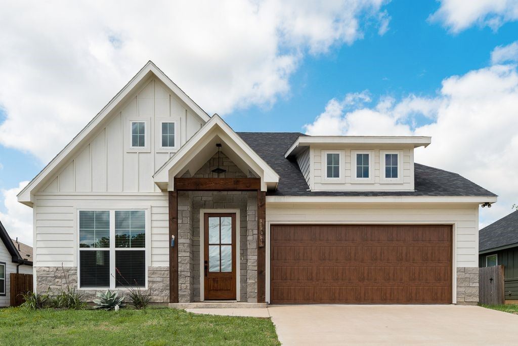 109 Vaughn Meadows Drive