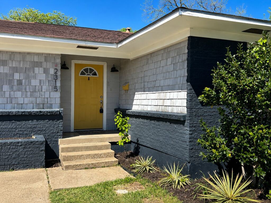 2315 Inadale Avenue, Dallas, TX 75228 — photo 1