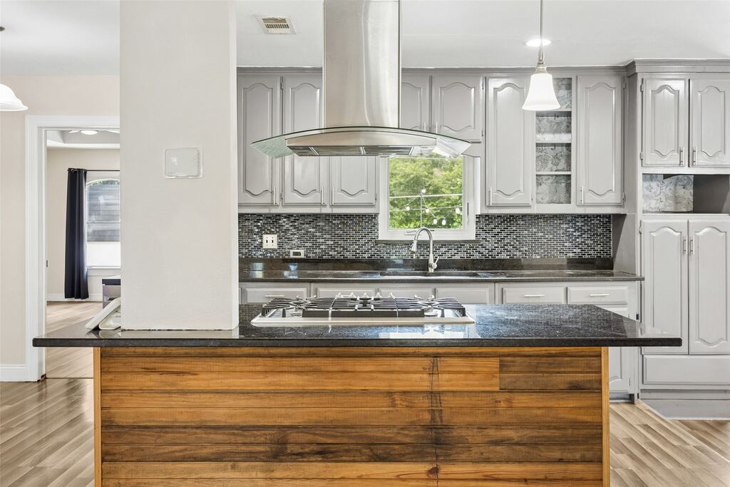3411 Gibsondell Avenue, Dallas, TX 75211 — photo 1