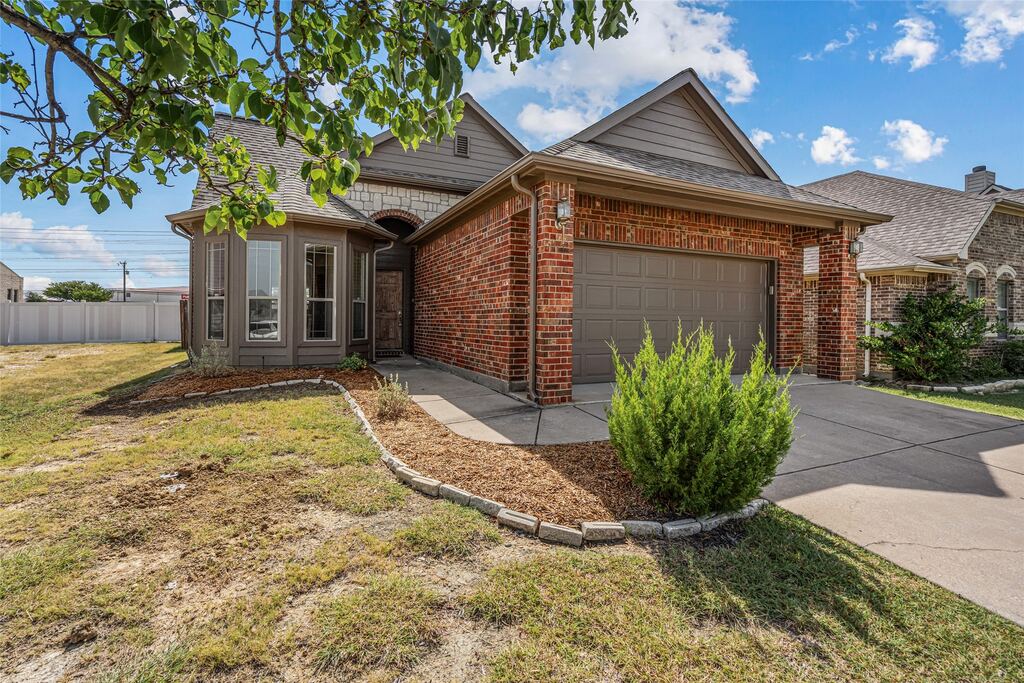 7308 Silver City Drive, Fort Worth, TX 76179 — photo 1