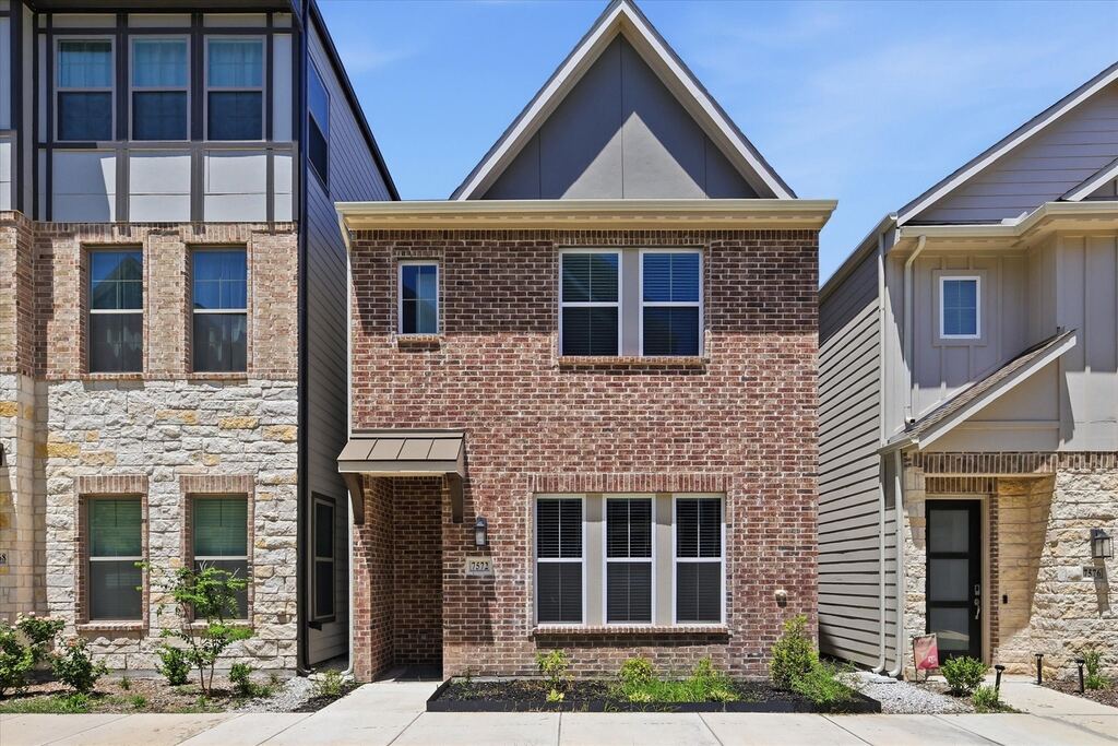 7572 Laburnam Road, Dallas, TX 75228 — photo 1