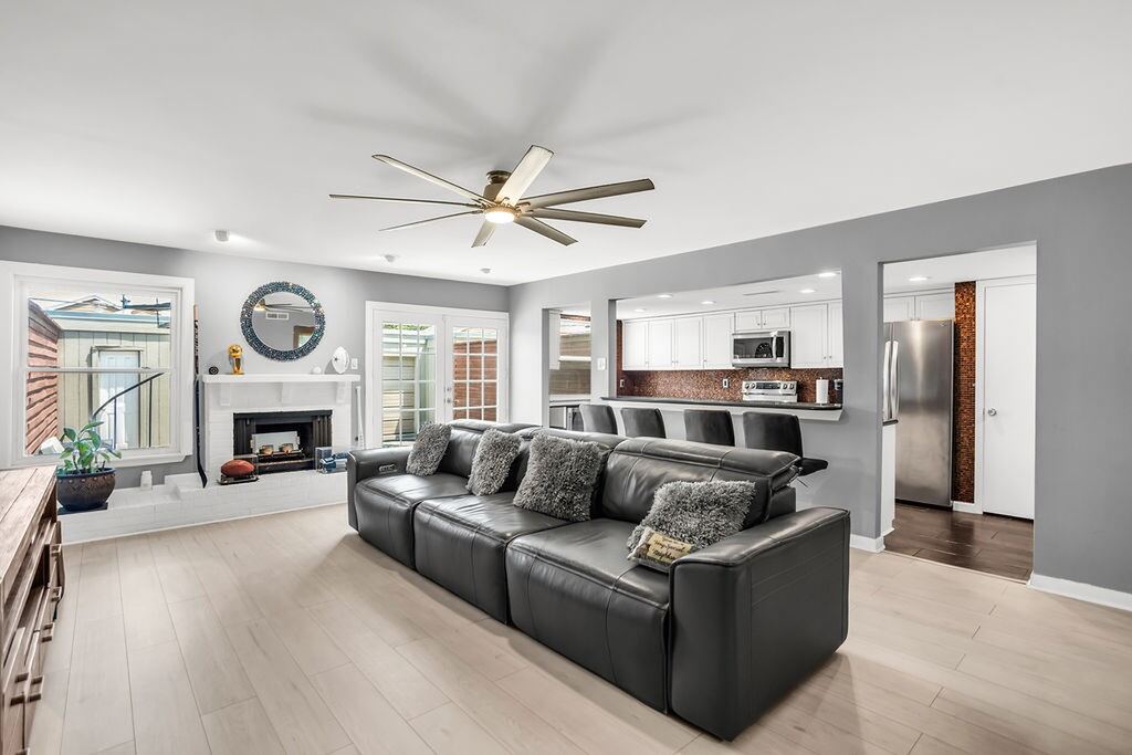 13340 Kit Lane B09, Dallas, TX 75240 — photo 1