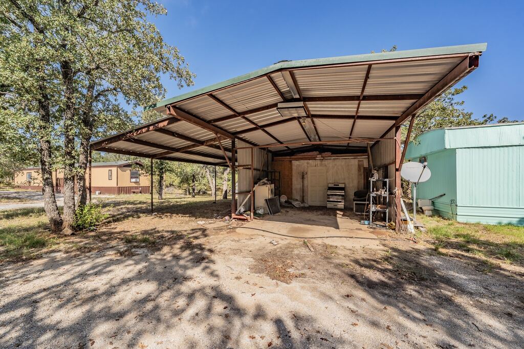 417 Wood River Road, Millsap, TX 76066 — photo 1