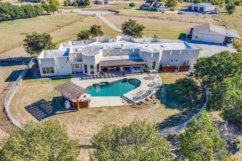 5040 Wind Hill Court, Fort Worth, TX 76179 — photo 1