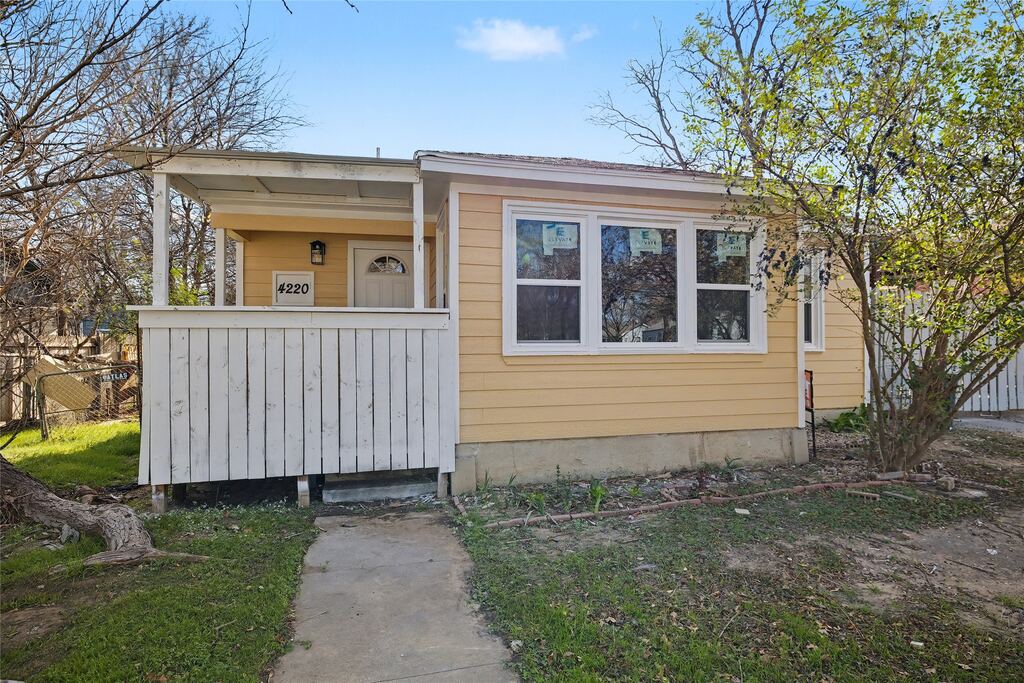 4220 Ramey Avenue, Fort Worth, TX 76105 — photo 1