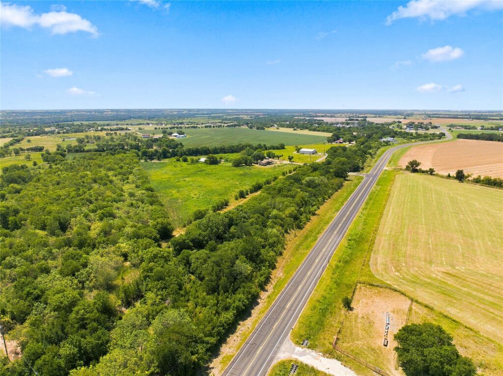 620 PARK Street, Leroy, TX 76624 — photo 1