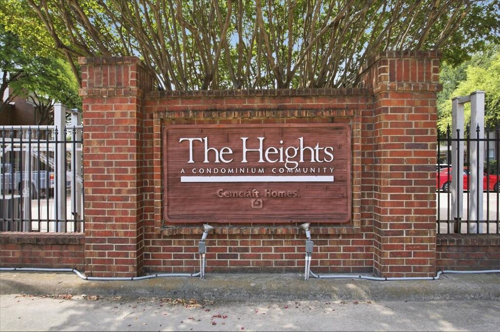 3212 Donnelly Circle 504, Fort Worth, TX 76107 — photo 1