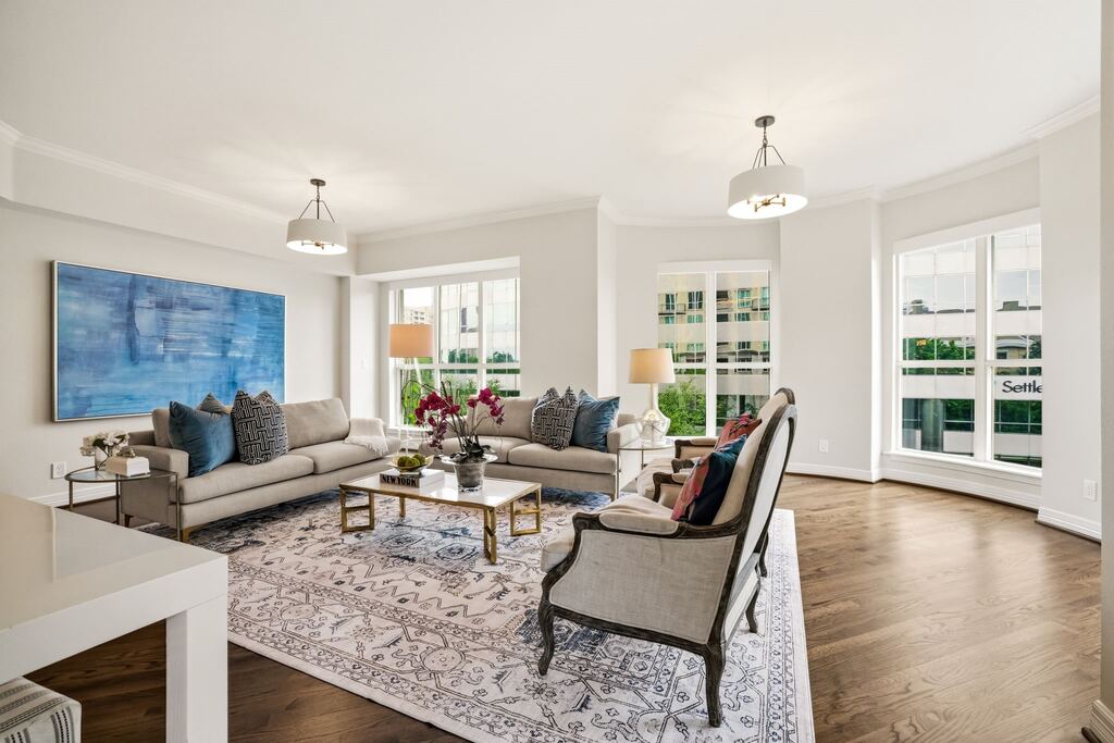3401 Lee Parkway 402, Dallas, TX 75219 — photo 1