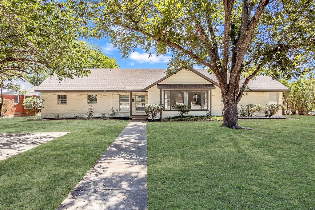 3909 Trail Lake Drive, Fort Worth, TX 76109 — photo 1