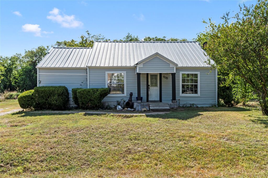 808 N Main Street, Kemp, TX 75143 — photo 1