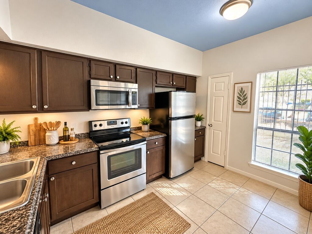 9601 Forest Lane 512, Dallas, TX 75243 — photo 1