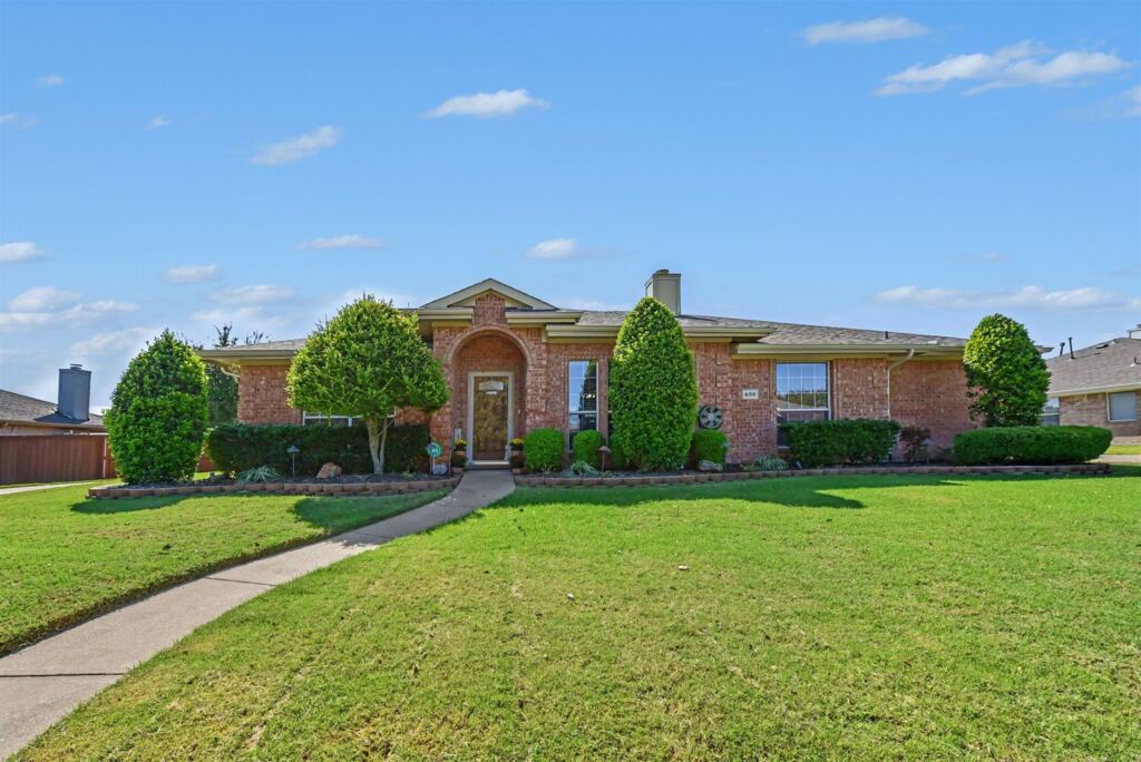 608 Rothschild Lane