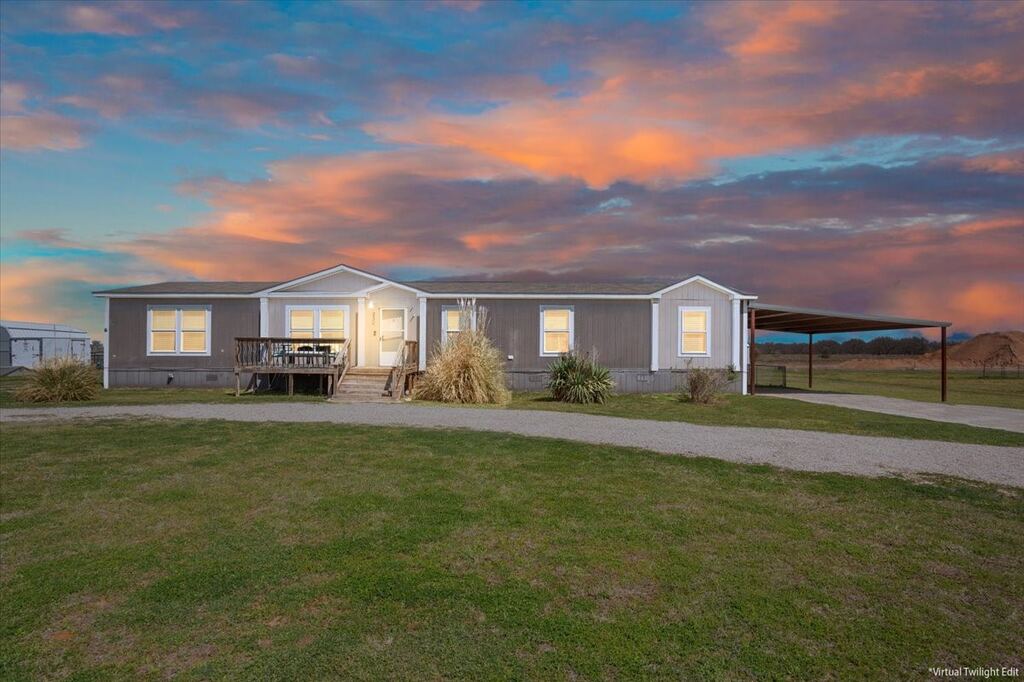 230 Rio Rim Road, Gholson, TX 76705 — photo 1