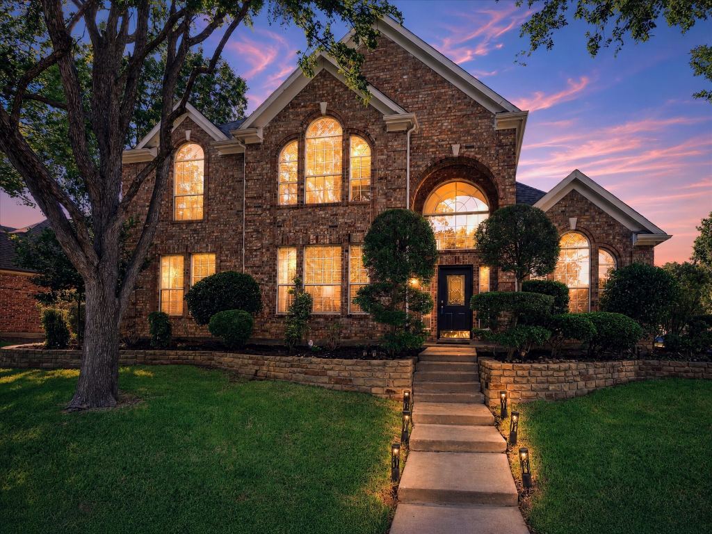 1600 Shadywood Lane