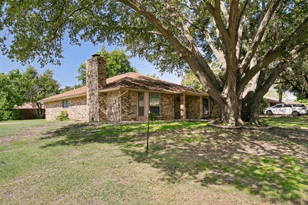 4801 Applewood Road, Fort Worth, TX 76133 — photo 1