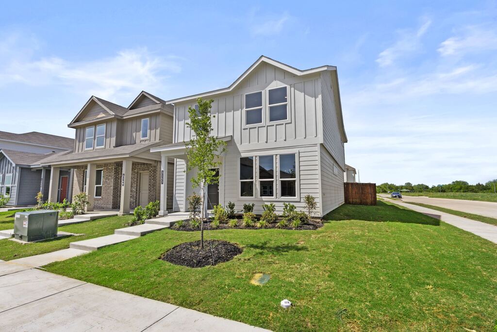 3153 Maple Orchard Lane, Fort Worth, TX 76140 — photo 1