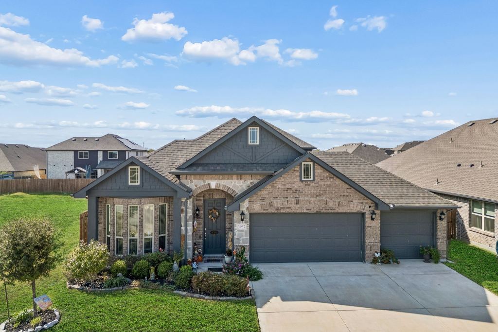 3937 Holly Springs Lane, Kaufman, TX 75142 — photo 1