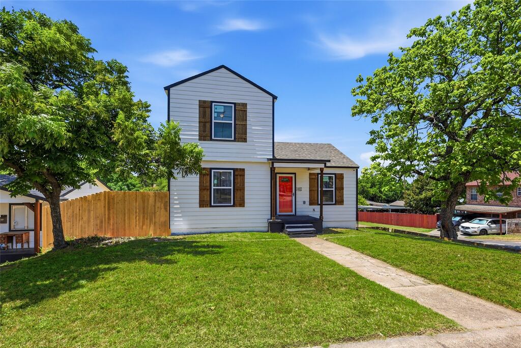 1403 S Marsalis Avenue, Dallas, TX 75216 — photo 1