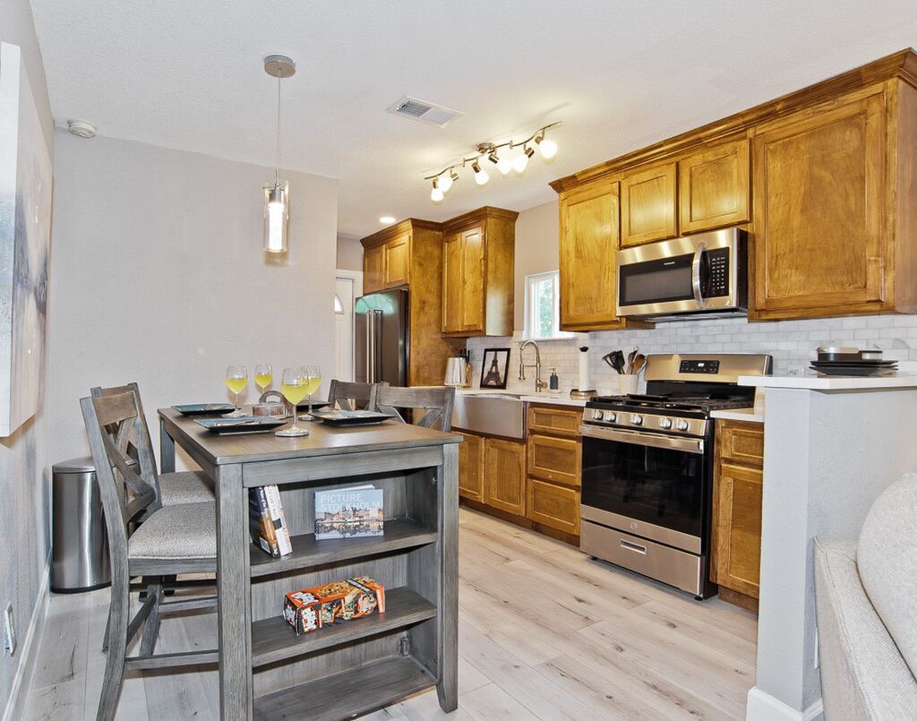 1810 Shaw Street, Dallas, TX 75212 — photo 1
