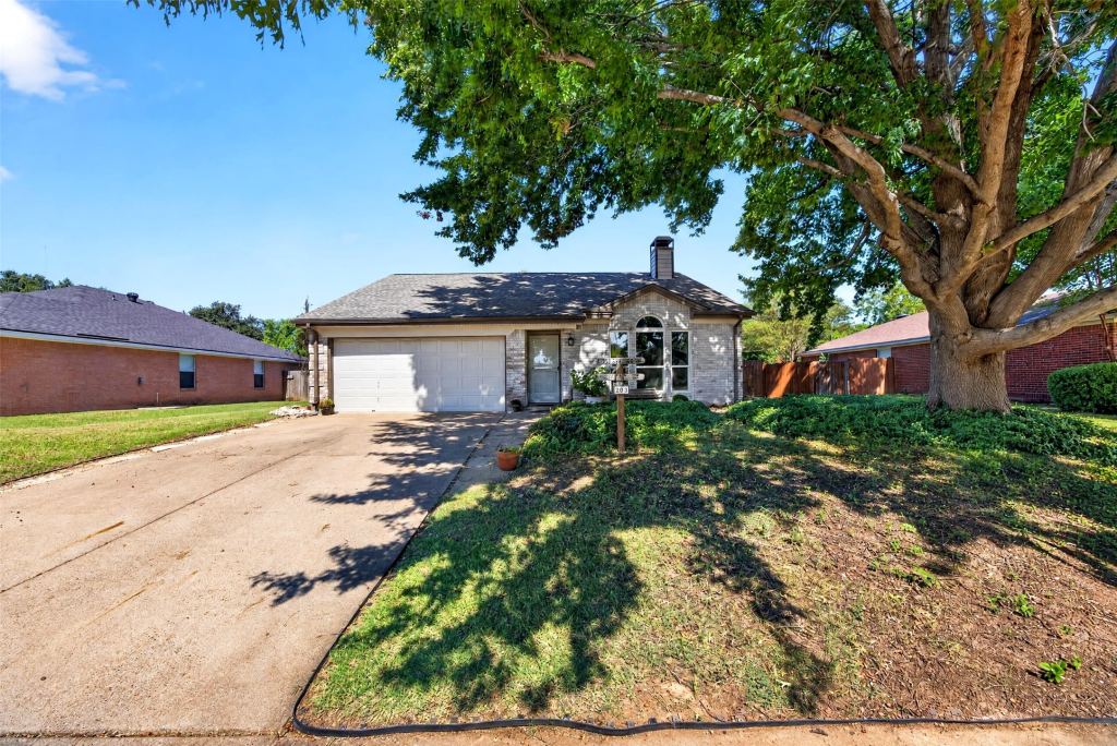 203 Briarglen Drive