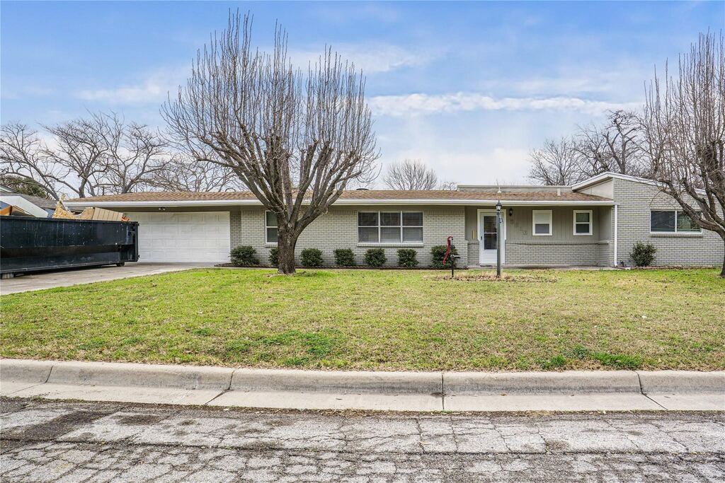 3616 Labadie Drive, Richland Hills, TX 76118 — photo 1