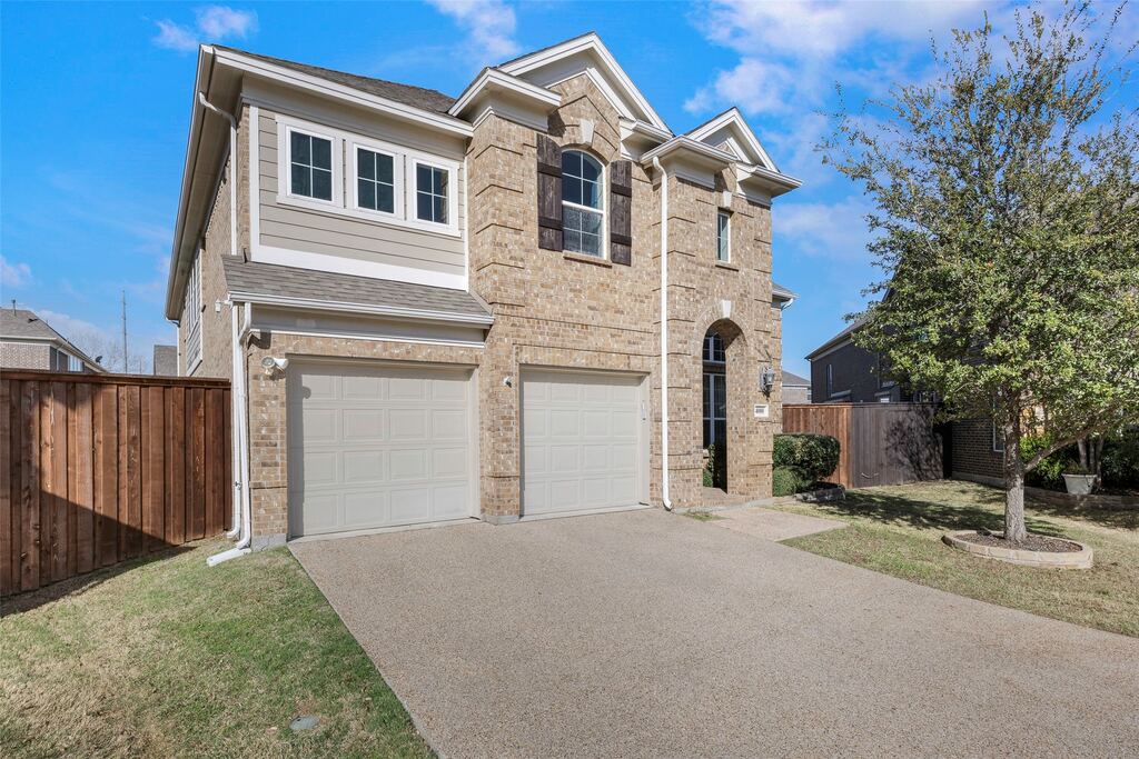 4000 Silk Vine Court, Fort Worth, TX 76262 — photo 1