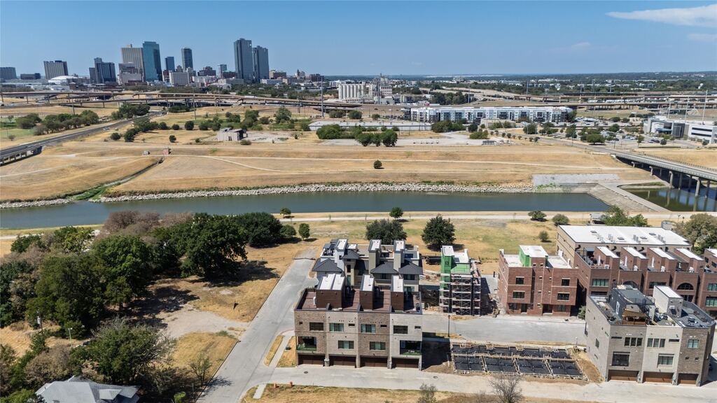 449 S Rayner Street, Fort Worth, TX 76111 — photo 1
