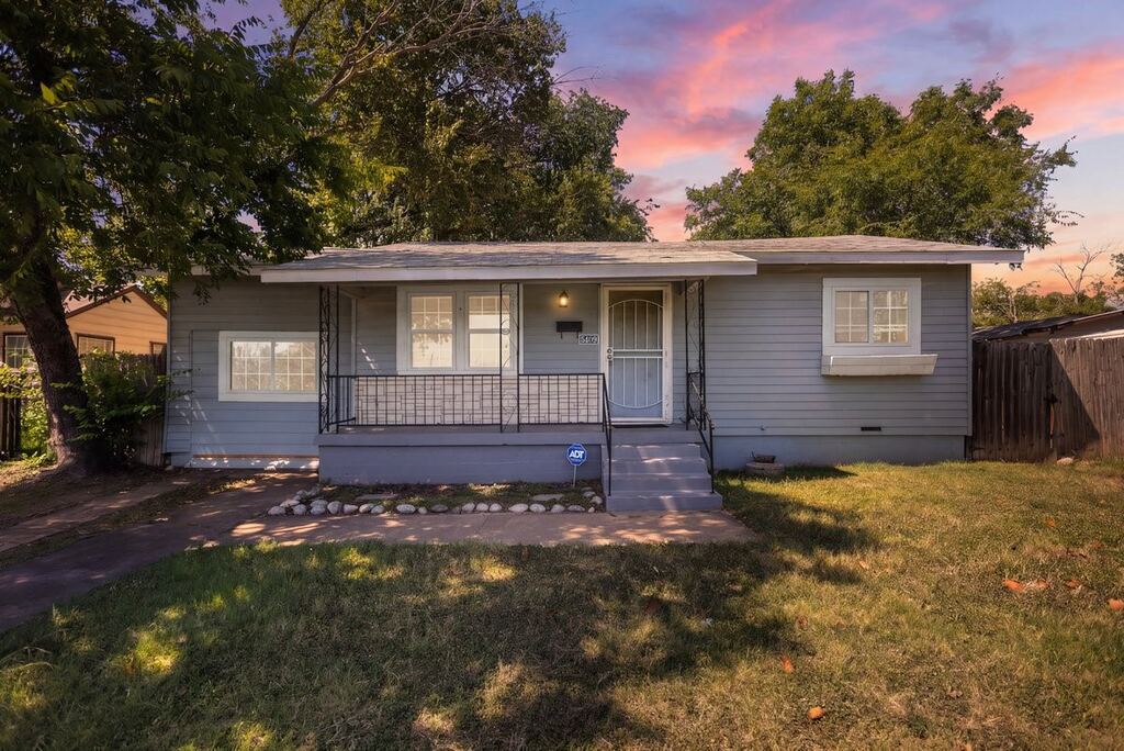 5409 Old Handley Road, Fort Worth, TX 76112 — photo 1