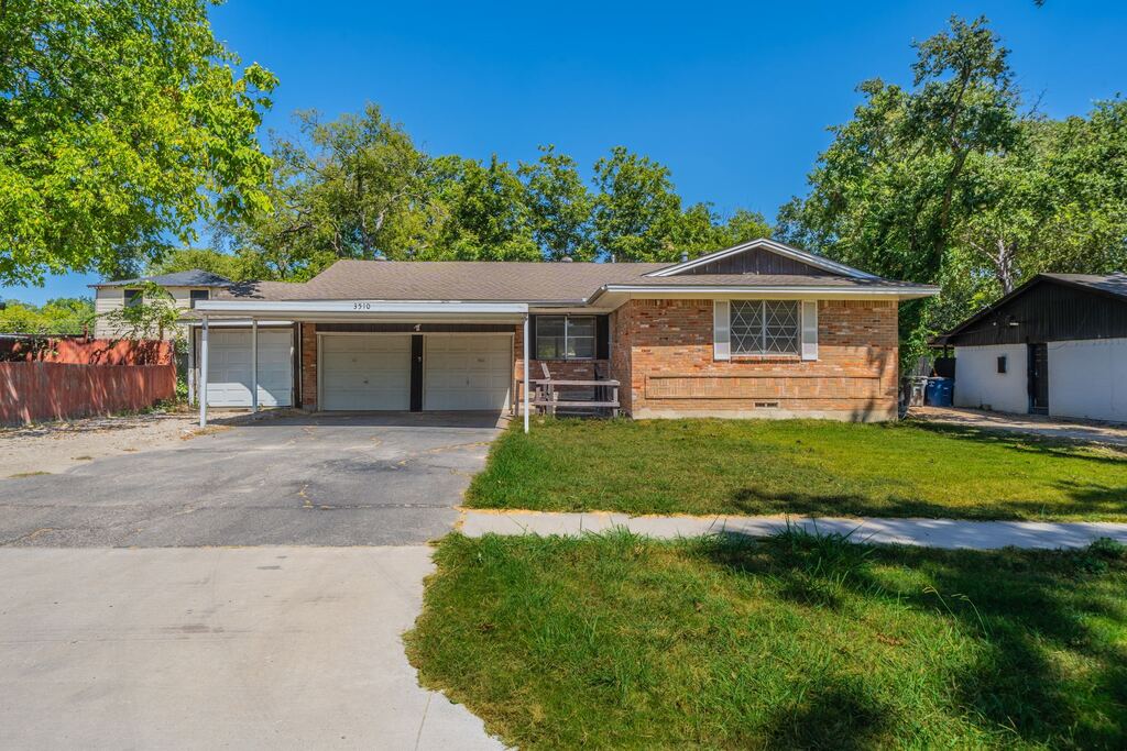 3510 Kingsford Avenue, Dallas, TX 75227 — photo 1