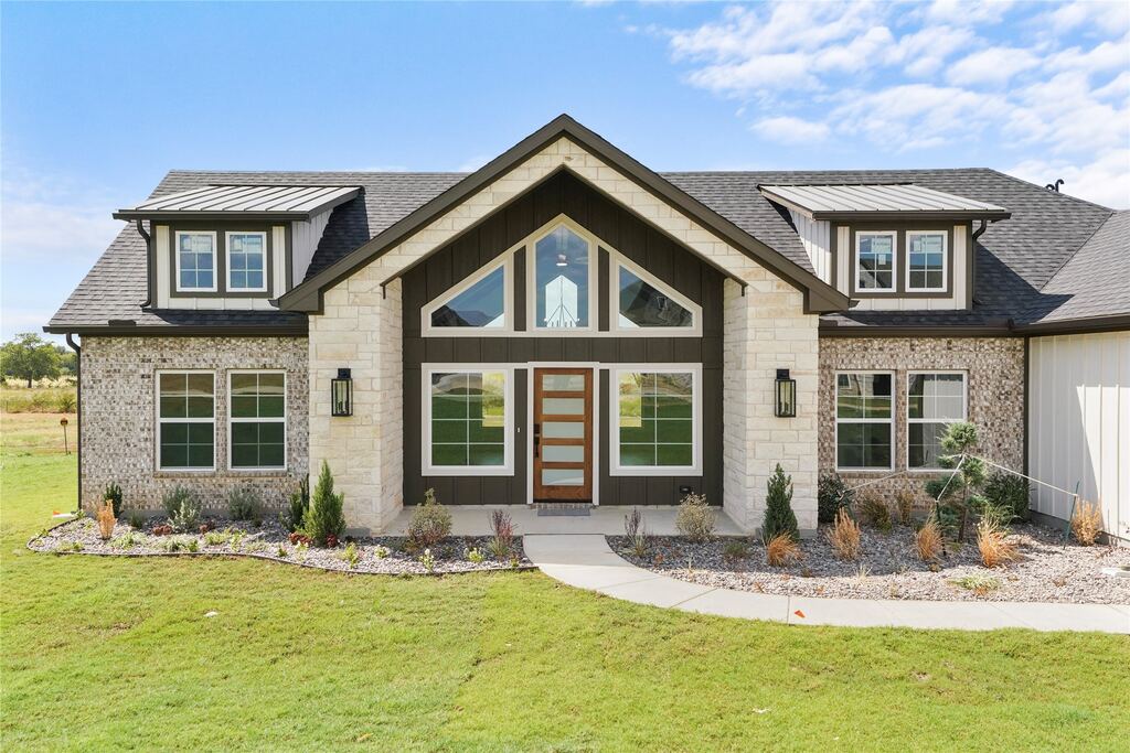 1008 Dixie Estates Way, Whitesboro, TX 76273 — photo 1