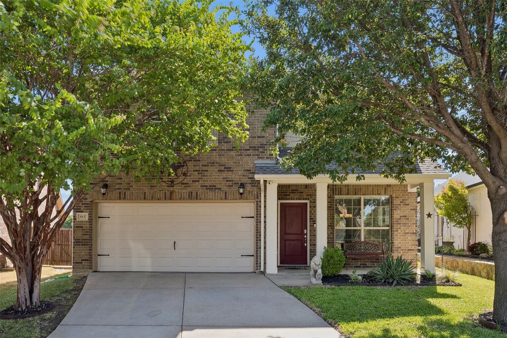 3937 Weatherstone Drive, Fort Worth, TX 76137 — photo 1