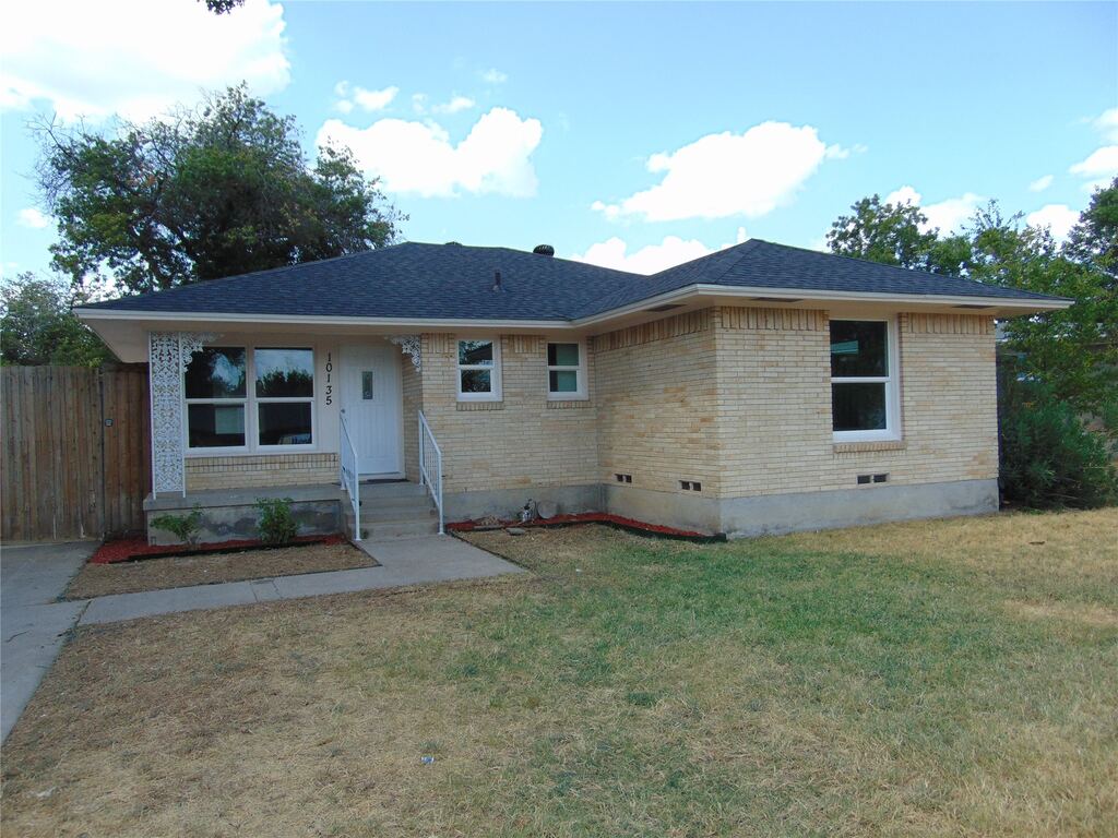 10135 San Juan Avenue, Dallas, TX 75228 — photo 1