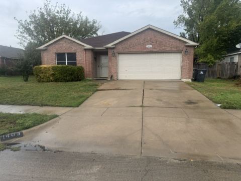 1403 Eveningcrest Court, Arlington