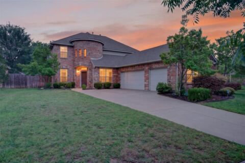4845 Bellflower Way, Fort Worth
