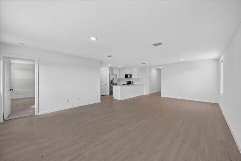624 W Criner Street, Grandview, TX 76050 — photo 2