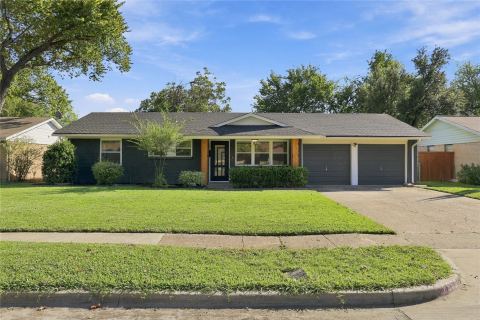 2960 Amber Lane, Farmers Branch
