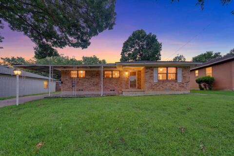 8730 Lapanto Lane, Dallas