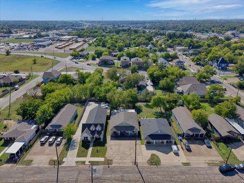 1913 S 16th Street, Waco, TX 76706 — photo 3